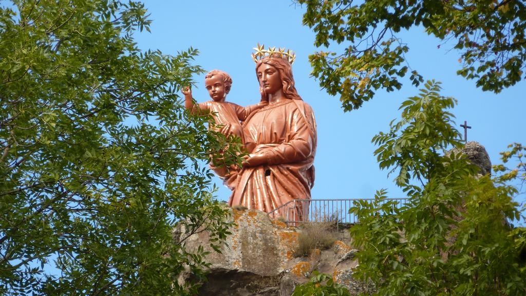 Le Gite Du Velay Bains Luaran gambar