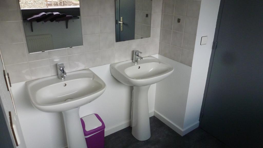 Le Gite Du Velay Bains Luaran gambar